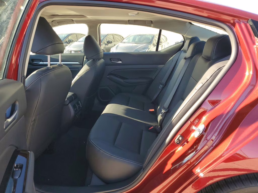 2025 Scarlet Ember Nissan Altima 2.5 SL FWD Sedan