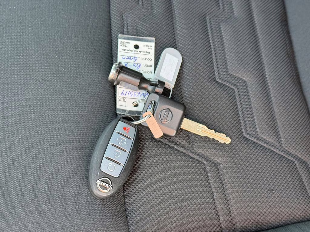 2025 Tactical Green Metallic Nissan Frontier PRO-X RWD Truck