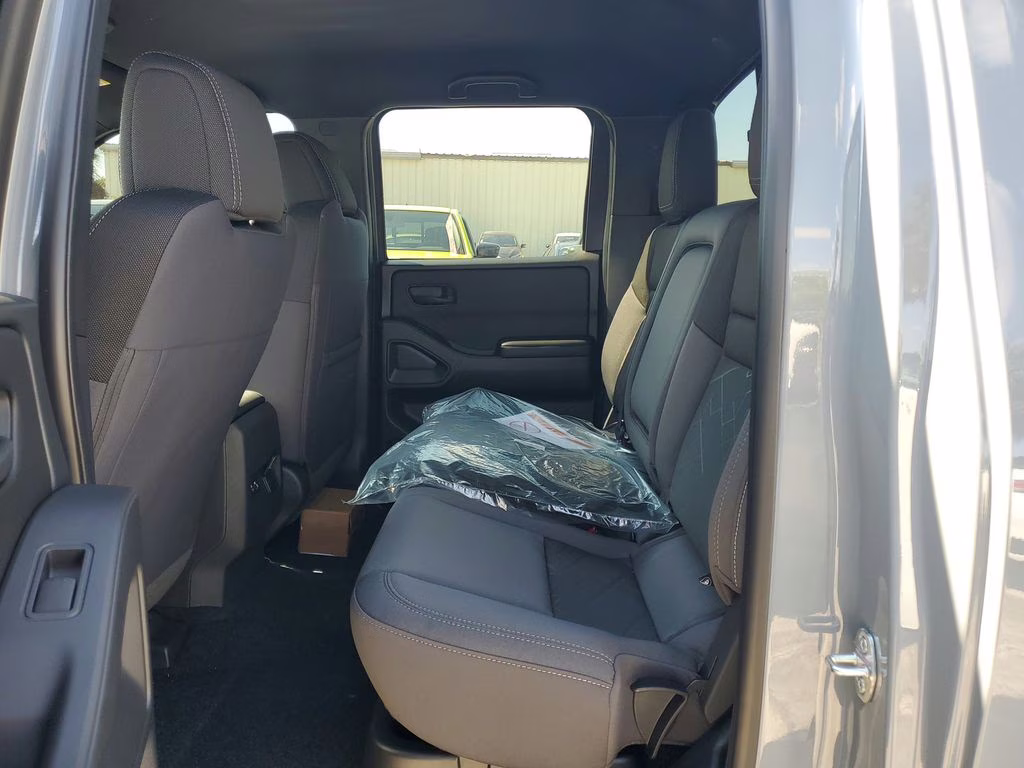 2026 Boulder Gray Pearl Nissan Frontier SV 4X4 Truck