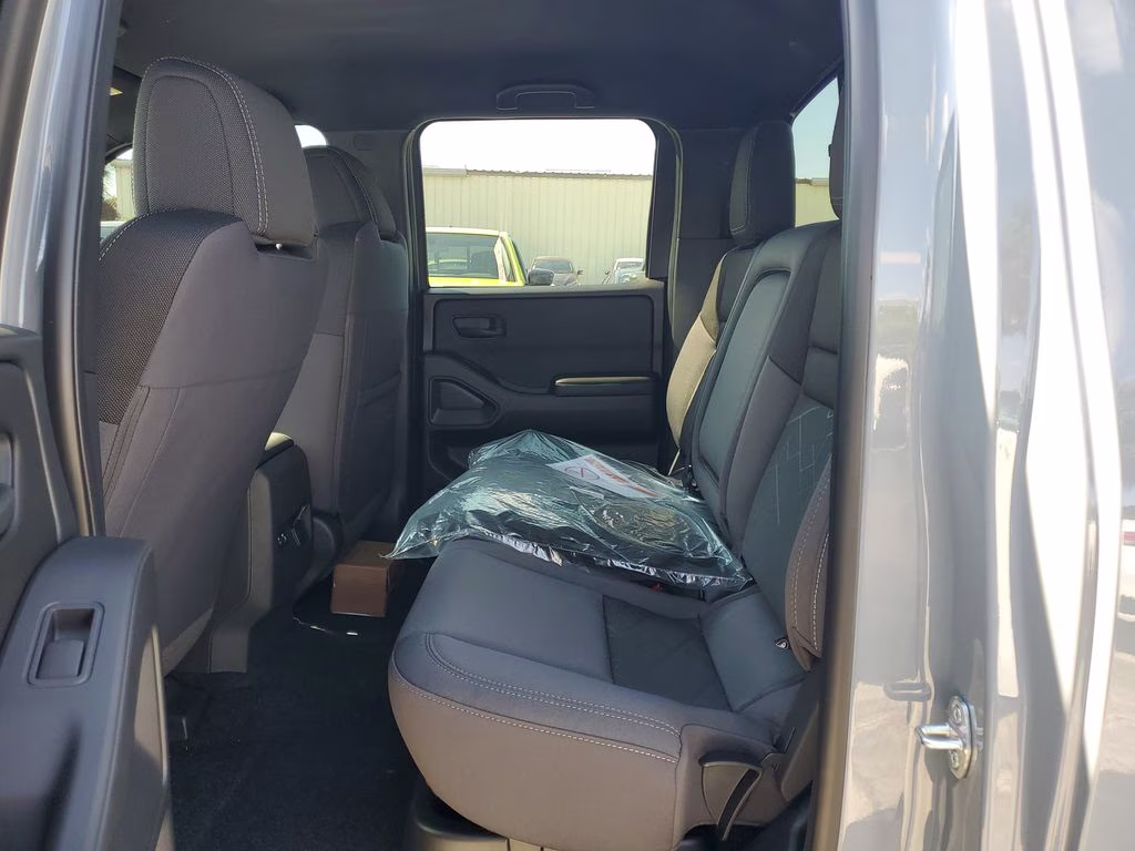 2026 Boulder Gray Pearl Nissan Frontier SV 4X4 Truck