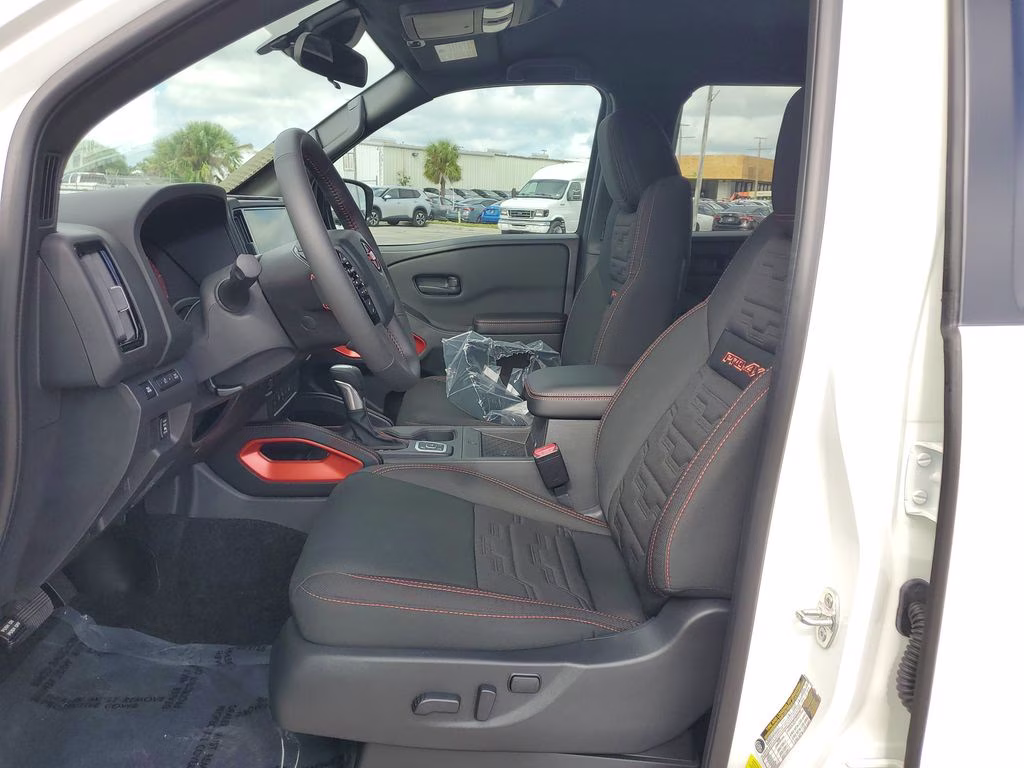 2026 Glacier White Nissan Frontier PRO-4X 4X4 Truck