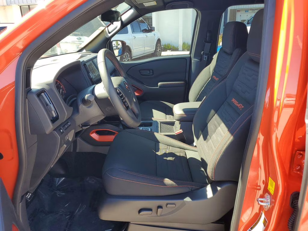 2026 Afterburn Orange Nissan Frontier PRO-4X 4X4 Truck
