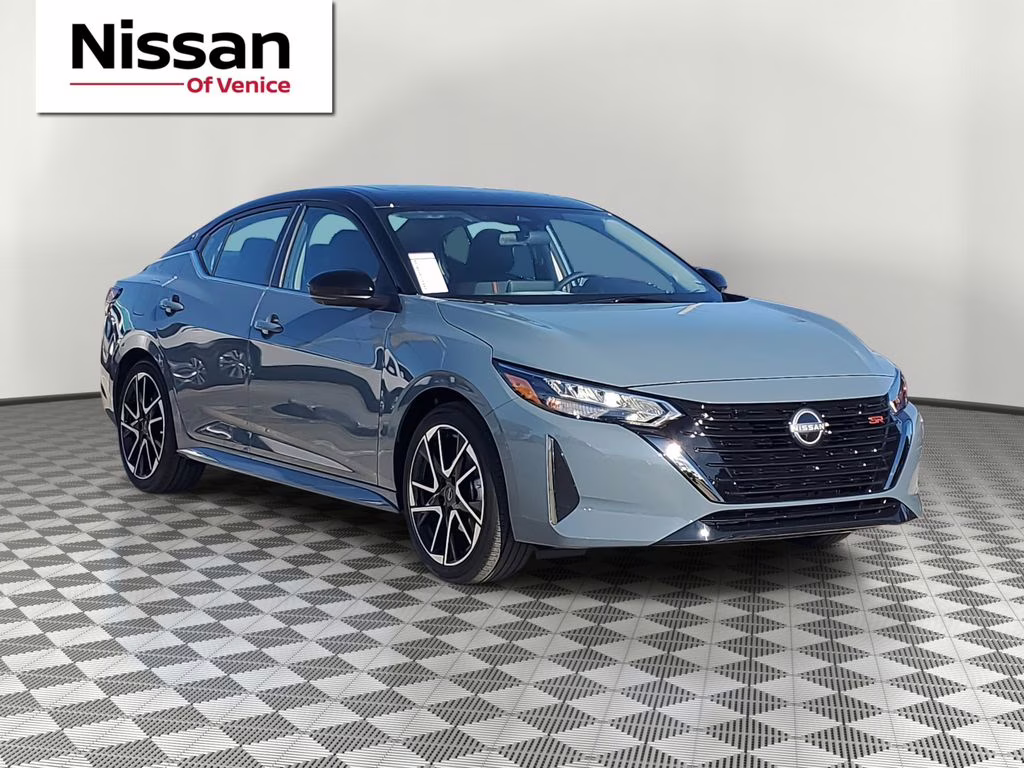 2025 Atlantic Gray/Super Black Nissan Sentra SR FWD Sedan