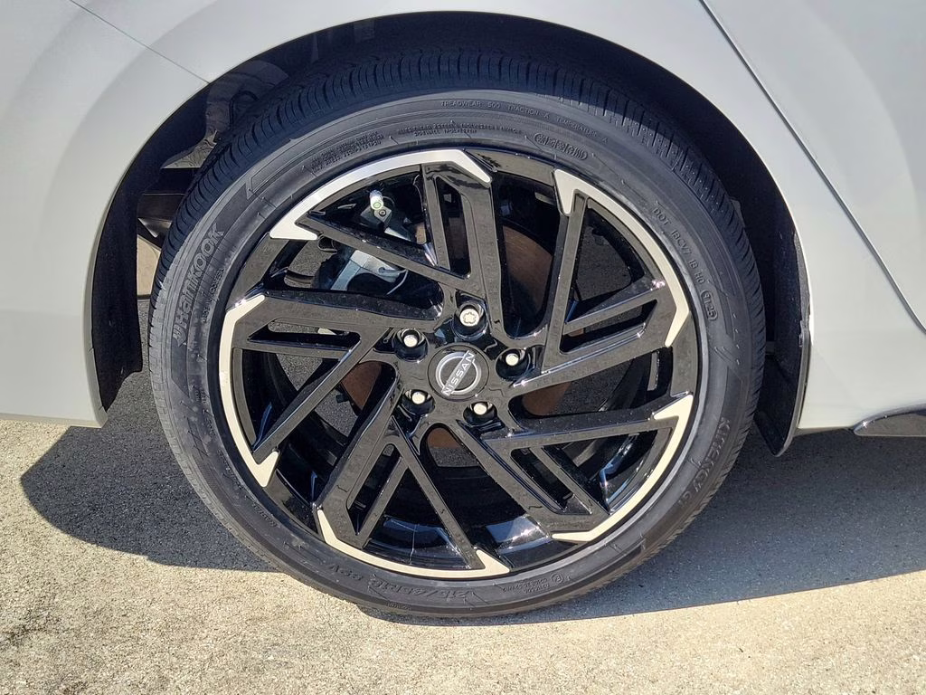 2026 Aspen White Tricoat Nissan Sentra SR FWD Sedan