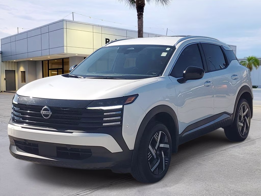 2026 Aspen White Tricoat Nissan Kicks SV FWD SUV