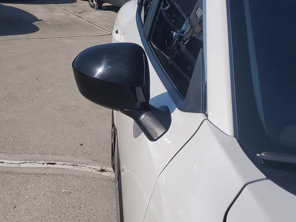 2026 Aspen White Tricoat Nissan Kicks SV FWD SUV