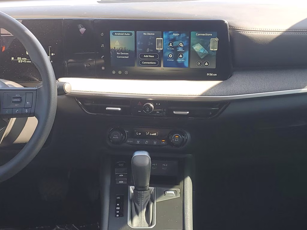 2026 Aspen White Tricoat Nissan Kicks SV FWD SUV