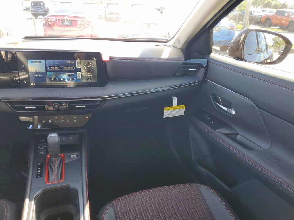 2025 Super Black Nissan Kicks SR FWD SUV