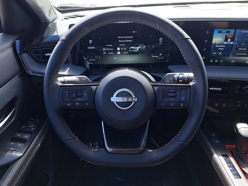 2026 Gun Metallic/Super Black Nissan Kicks SR FWD SUV