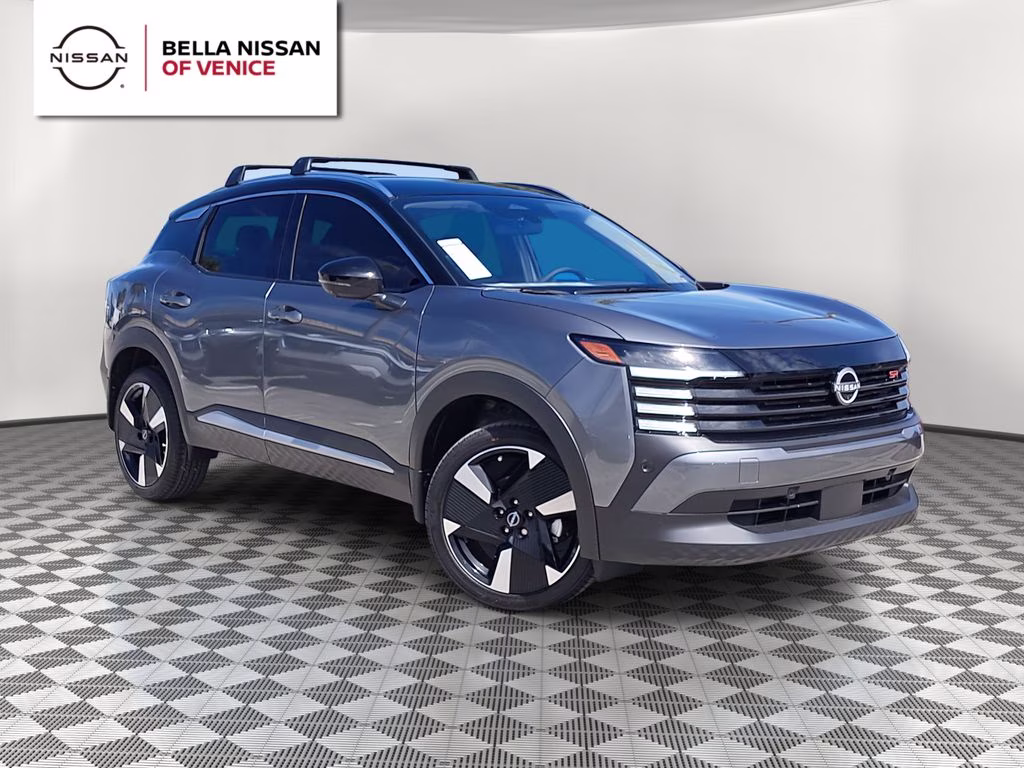 2026 Gun Metallic/Super Black Nissan Kicks SR FWD SUV