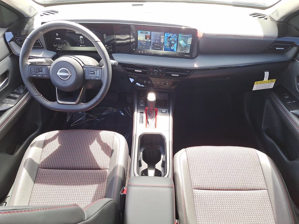 2026 Gun Metallic/Super Black Nissan Kicks SR FWD SUV