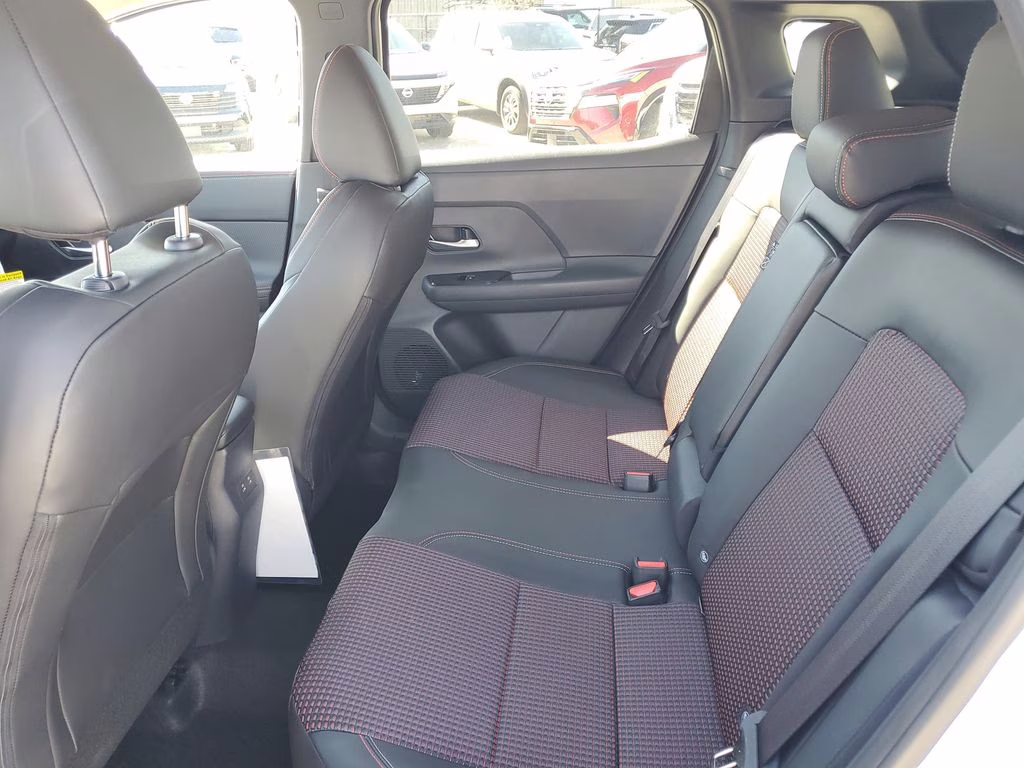 2026 Aspen White/Super Black Nissan Kicks SR FWD SUV