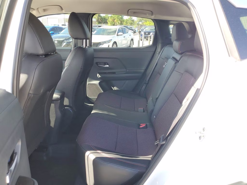 2026 Aspen White Tricoat Nissan Kicks SR FWD SUV