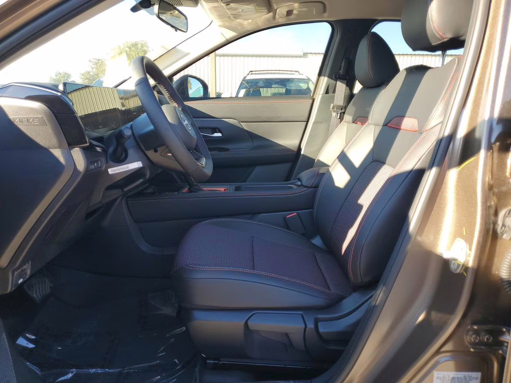 2026 Canyon Bronze Metallic Nissan Kicks SR FWD SUV