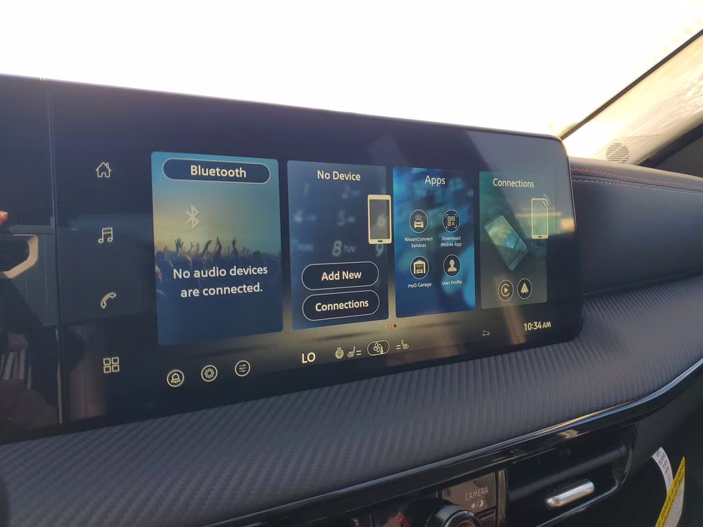 2026 Super Black Nissan Kicks SR FWD SUV