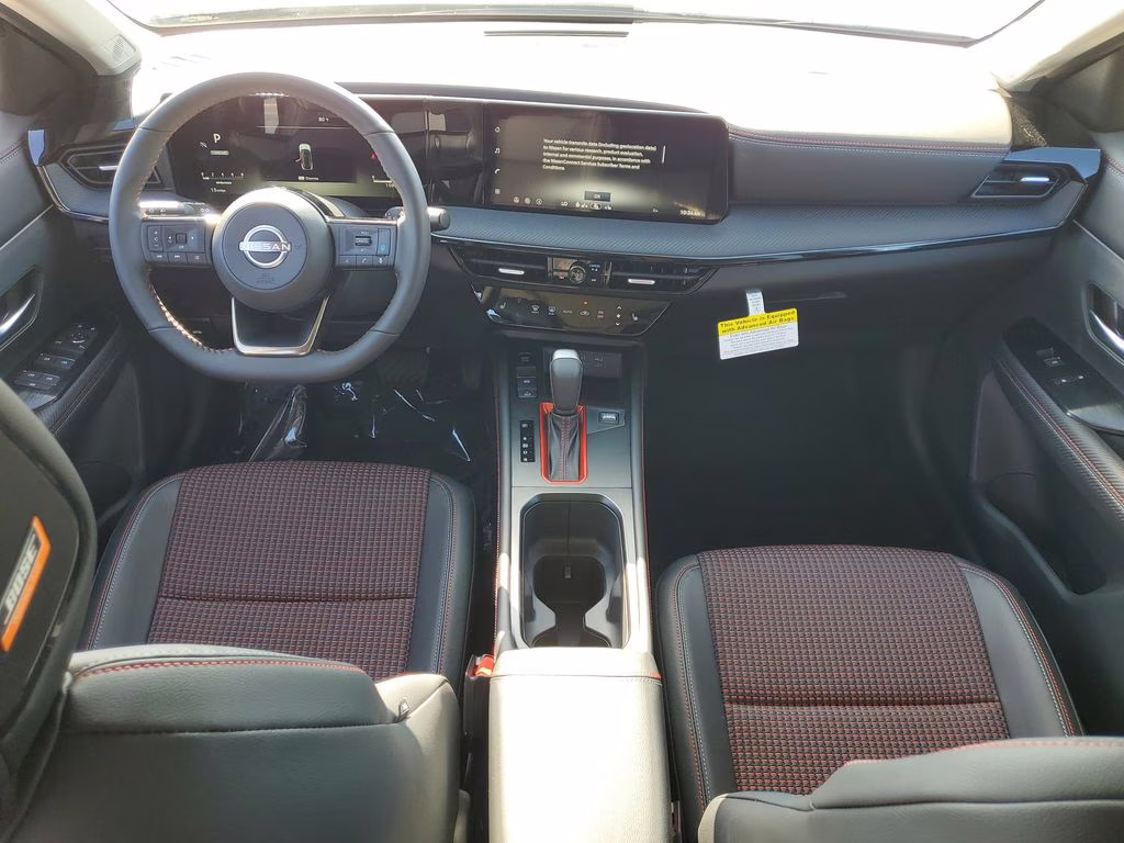 2026 Super Black Nissan Kicks SR FWD SUV