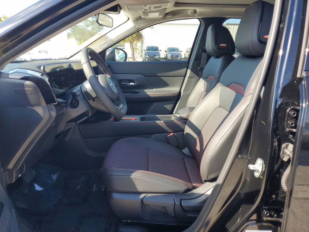 2026 Super Black Nissan Kicks SR FWD SUV