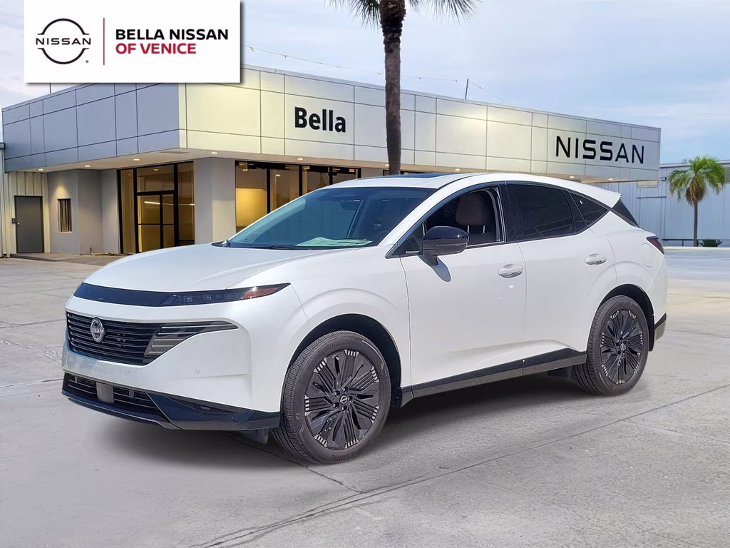 2026 Everest White Pearl Tricoat Nissan Murano Platinum AWD SUV