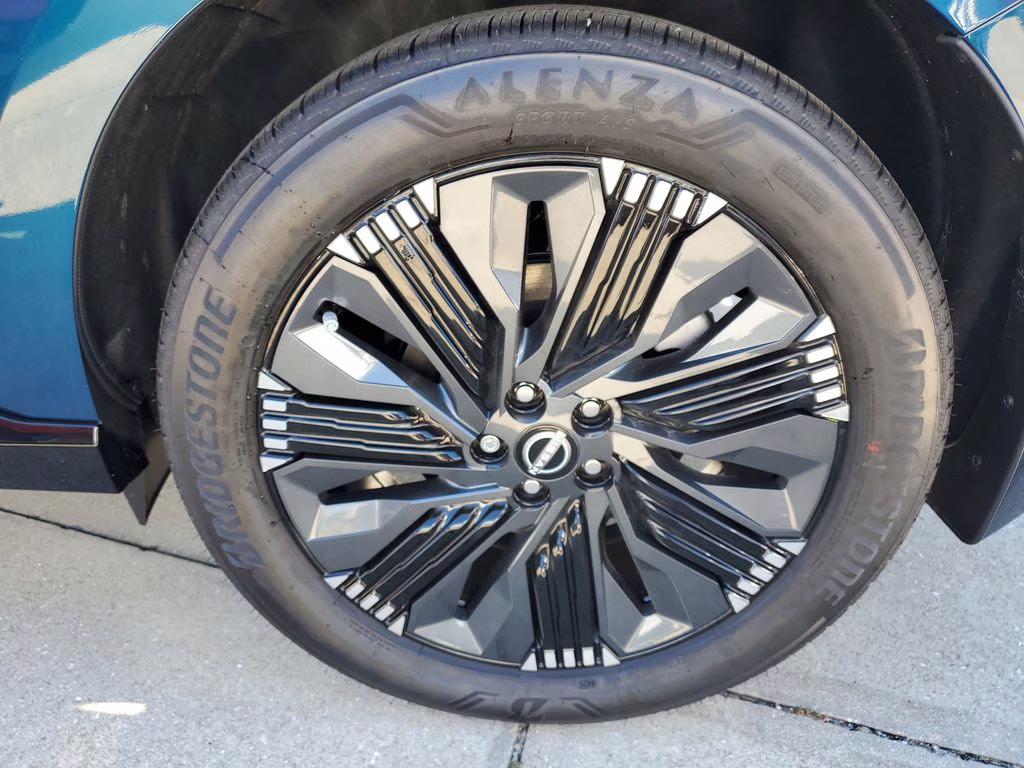 2026 Aurora Blue/Super Black Nissan Murano Platinum AWD SUV