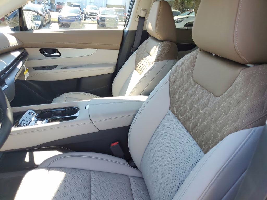 2026 Super Black Nissan Murano Platinum AWD SUV