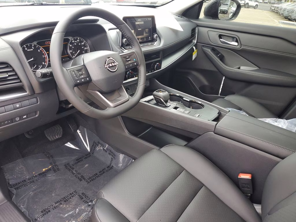 2026 Boulder Gray Pearl Nissan Rogue SV FWD SUV