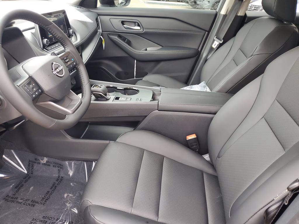 2026 Boulder Gray Pearl Nissan Rogue SV FWD SUV