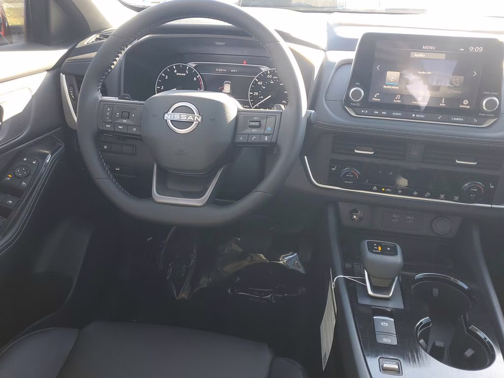 2026 Boulder Gray Pearl Nissan Rogue SV FWD SUV