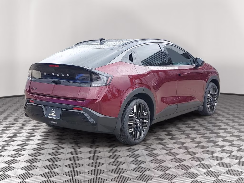 2026 Coulis Red Metallic/Black Nissan LEAF PLATINUM+ FWD SUV