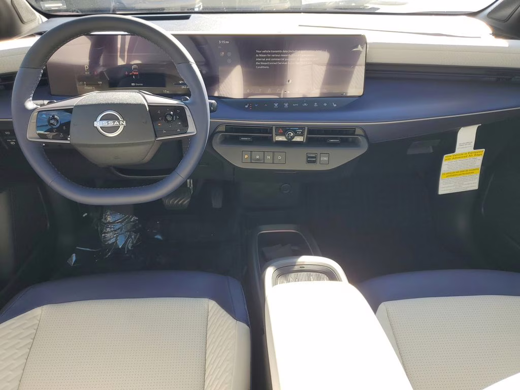 2026 Coulis Red Metallic/Black Nissan LEAF PLATINUM+ FWD SUV