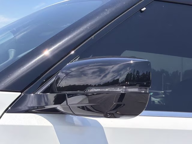 2026 Aspen White Tricoat Nissan Armada SL RWD SUV