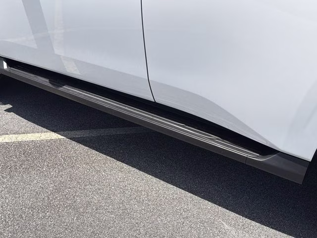 2026 Aspen White Tricoat Nissan Armada SL RWD SUV