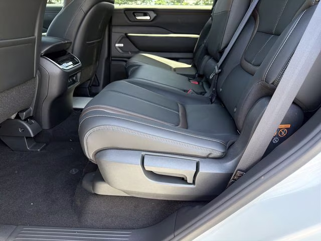2026 Aspen White Tricoat Nissan Armada SL RWD SUV
