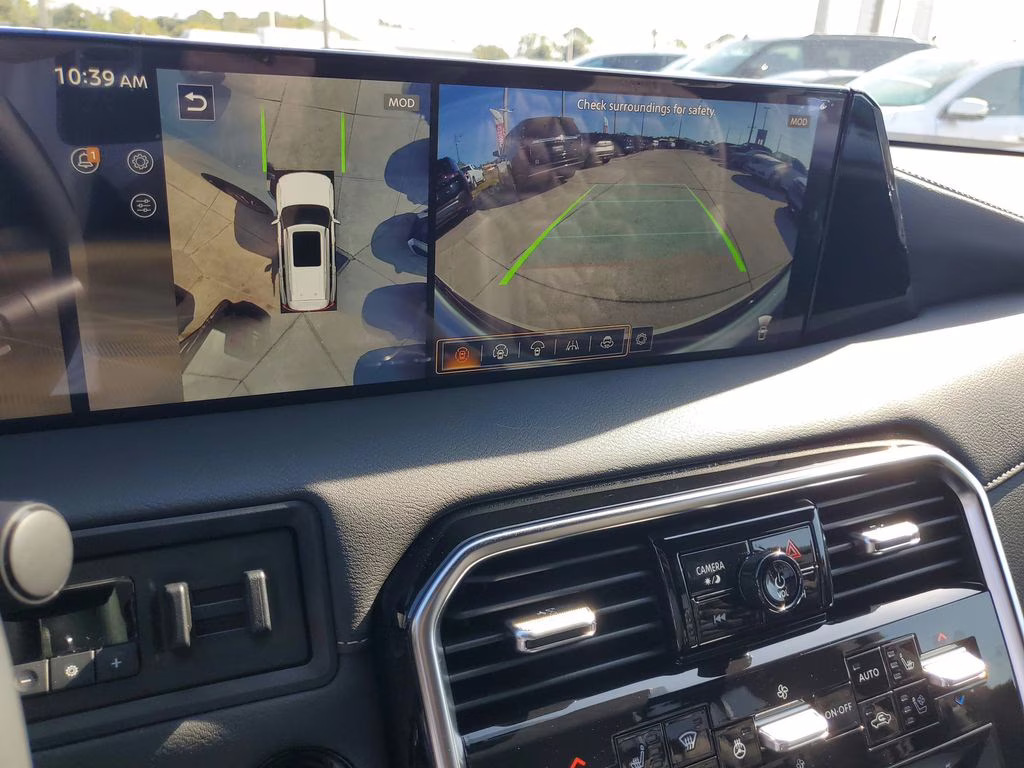 2026 Everest White Pearl Tricoat Nissan Armada Platinum Reserve 4X4 SUV