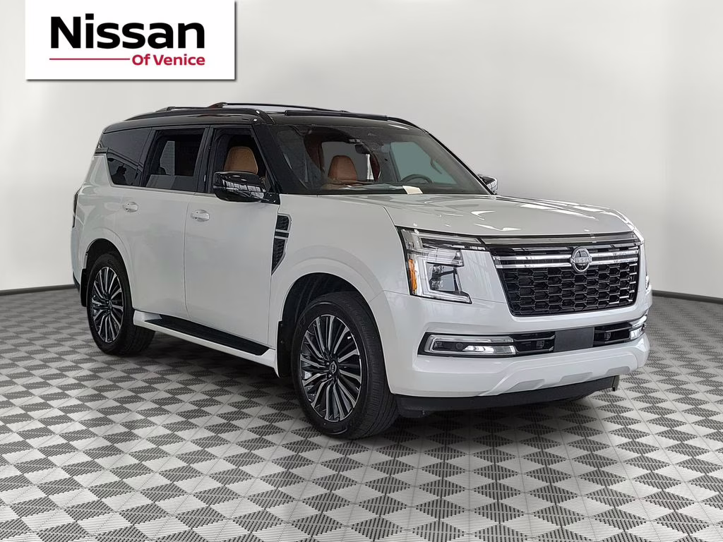 2026 Everest White Pearl/Black Nissan Armada Platinum Reserve 4X4 SUV
