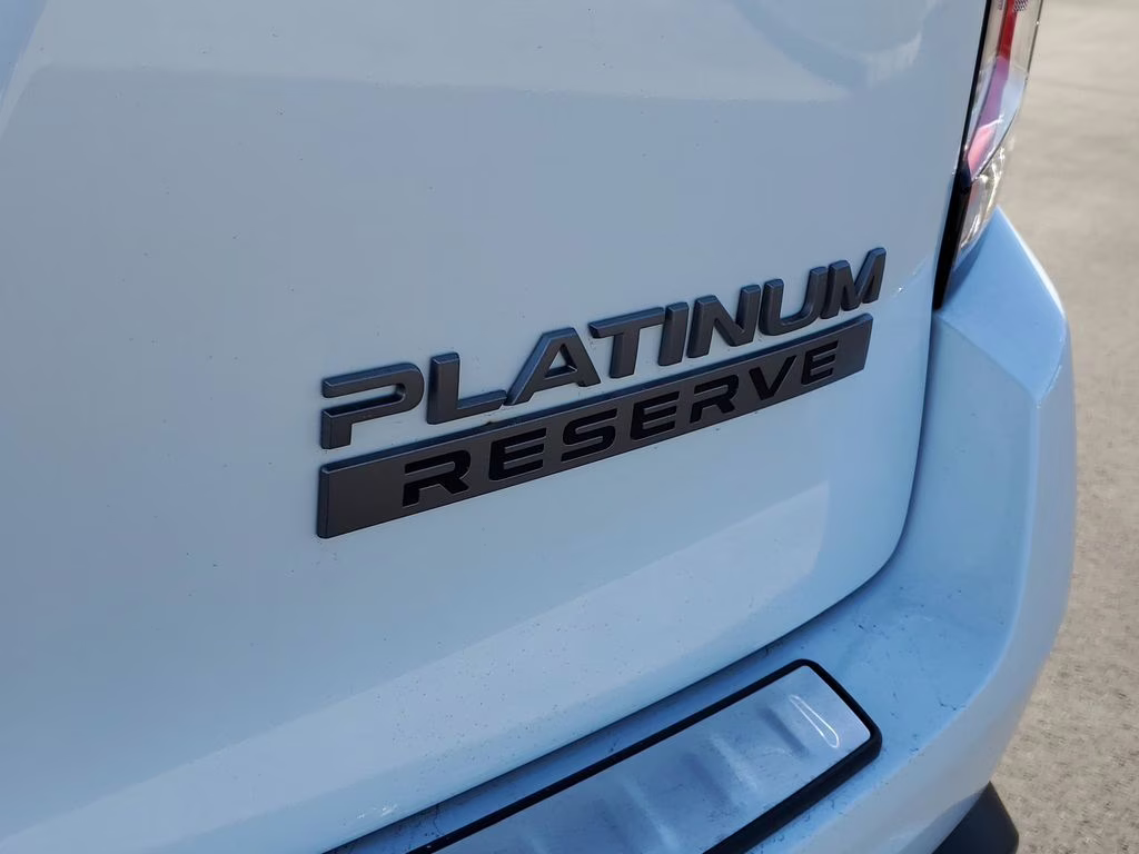 2026 Everest White Pearl Tricoat Nissan Armada Platinum Reserve 4X4 SUV