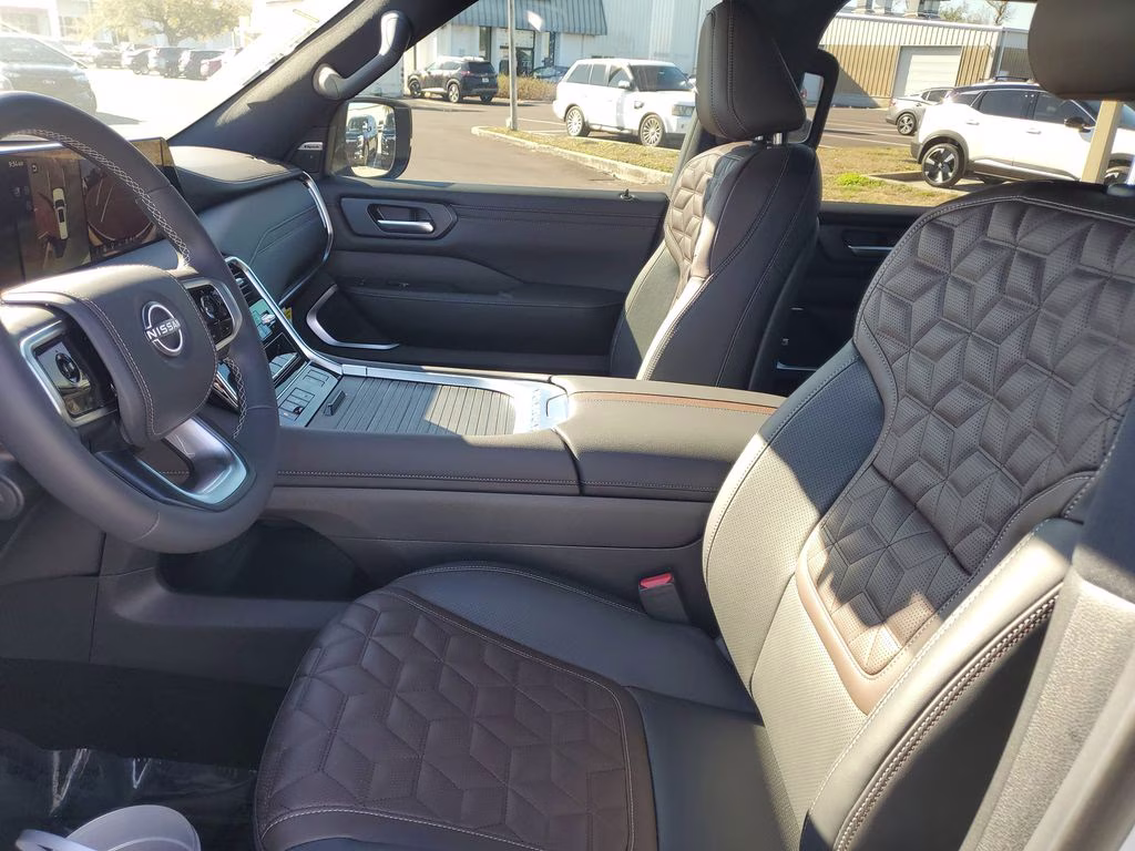 2026 Everest White Pearl Tricoat Nissan Armada Platinum Reserve 4X4 SUV