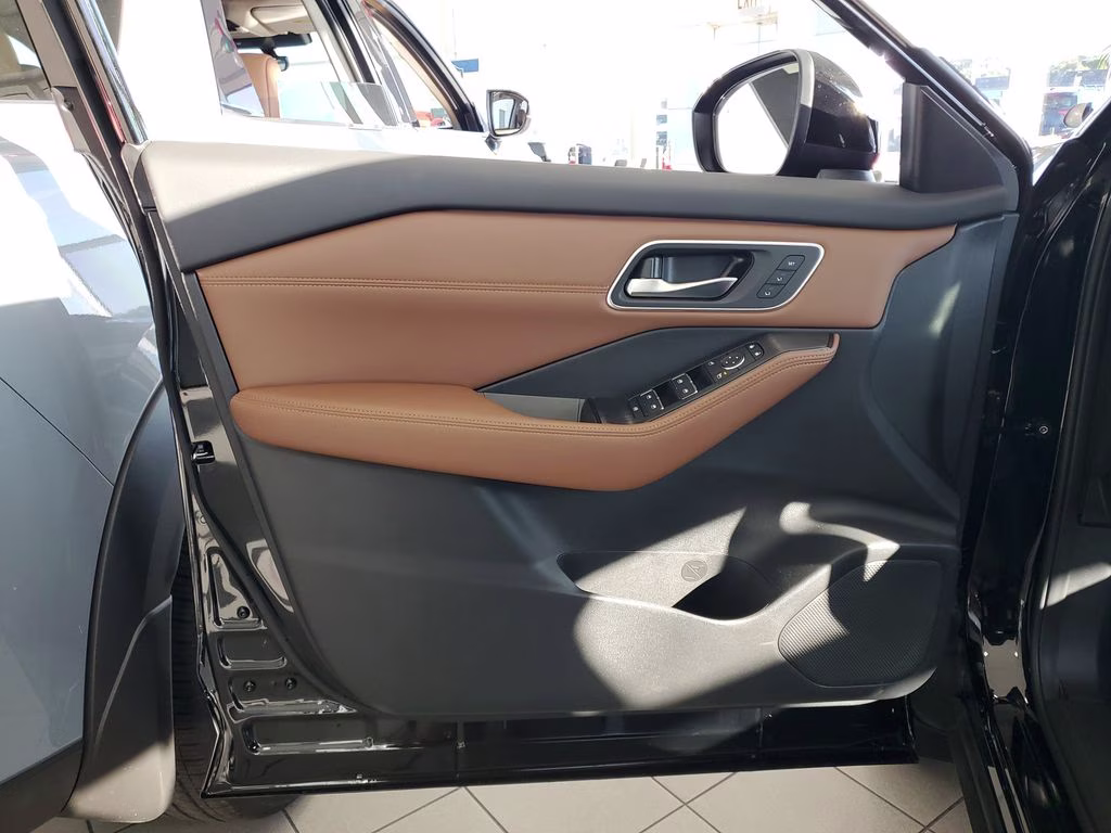 2026 Super Black Nissan Rogue Platinum AWD SUV