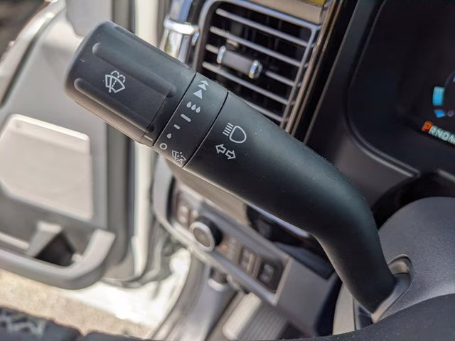 2026 Avalanche Ford Super Duty F-250 SRW Lariat 4X4 Truck