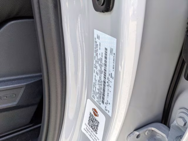 2026 Avalanche Ford Super Duty F-250 SRW Lariat 4X4 Truck