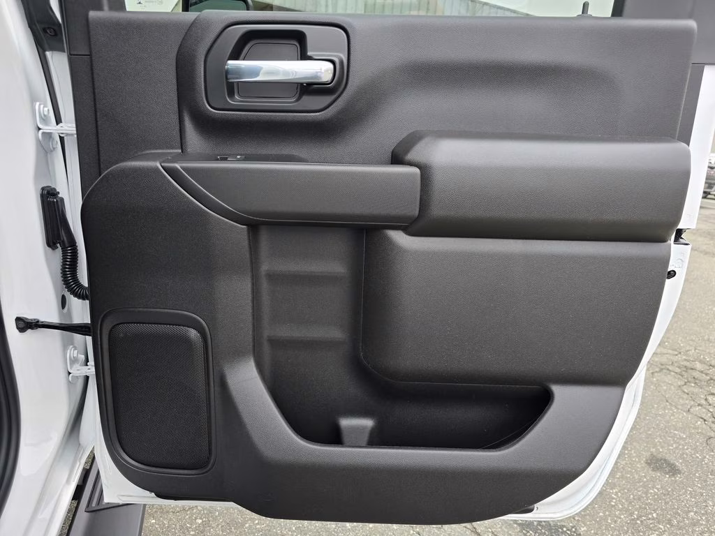 2026 Summit White Chevrolet Silverado 2500HD Custom 4X4 Truck