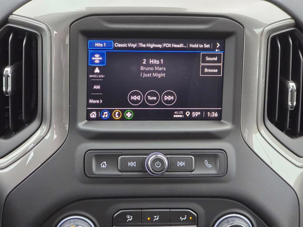 2026 Summit White Chevrolet Silverado 2500HD Custom 4X4 Truck