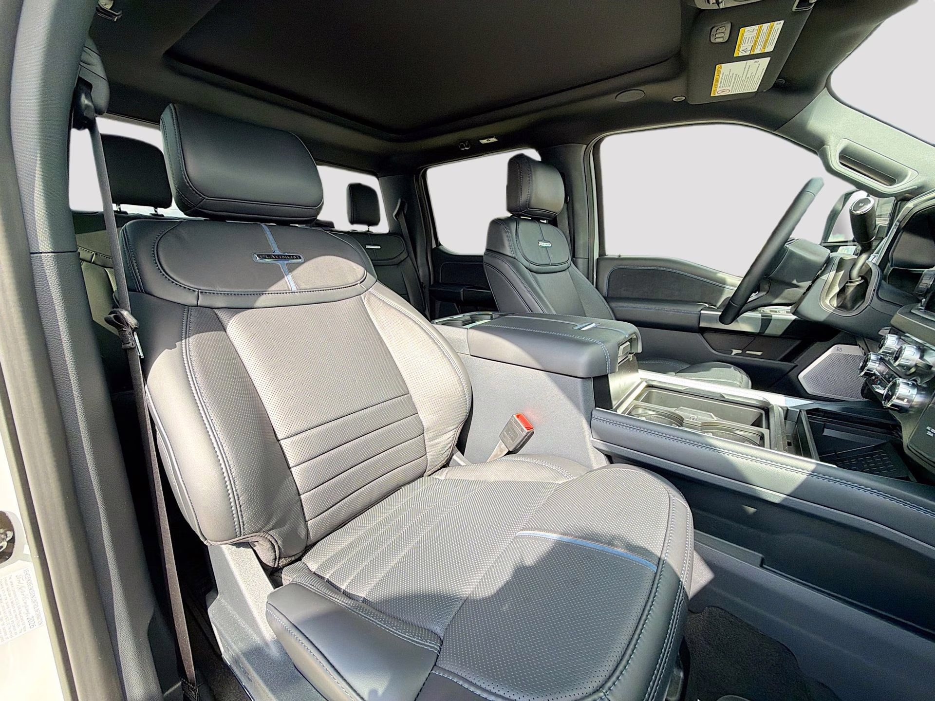 2026 Avalanche Ford Super Duty F-250 SRW Platinum 4X4 Truck