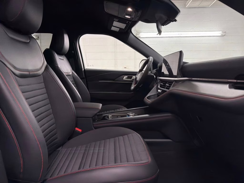 2026 AGATE BLACK Ford Explorer ST-Line RWD SUV