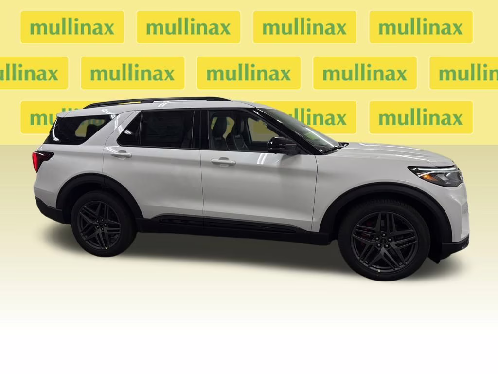 2026 STAR WHITE TRI-COAT Ford Explorer ST 4X4 SUV