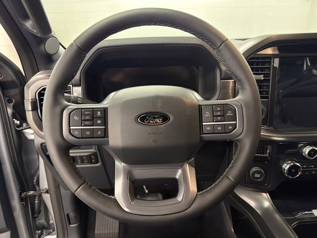 2026 ICONIC SILVER Ford F-150 Lariat RWD Truck