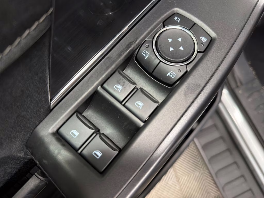 2026 ICONIC SILVER Ford F-150 Lariat RWD Truck