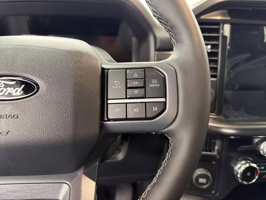 2026 ICONIC SILVER Ford F-150 Lariat RWD Truck