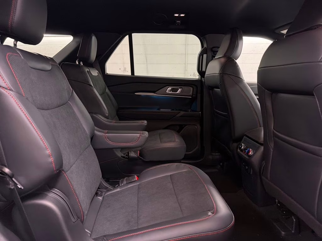 2026 STAR WHITE TRI-COAT Ford Explorer ST 4X4 SUV