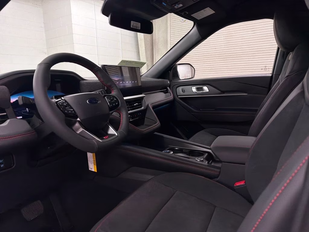 2026 STAR WHITE TRI-COAT Ford Explorer ST 4X4 SUV