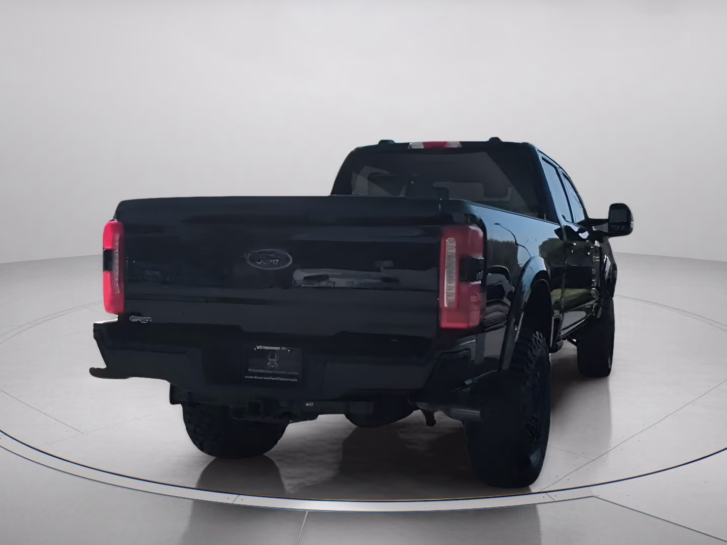 2026 Agate Black Metallic Ford Super Duty F-250 SRW LARIAT Crew Cab Pickup 4X4 Truck